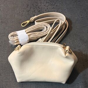 Elegant Cream Leather Crossbody Bag